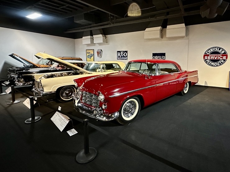 Iepazīstam ASV Nacionālais automobiļu muzeja eksponātus no Viljama F. Hara kolekcijas Nevadas štatā. Foto: Jānis Putniņš 350981