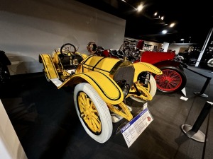 Iepazīstam ASV Nacionālais automobiļu muzeja eksponātus no Viljama F. Hara kolekcijas Nevadas štatā. Foto: Jānis Putniņš 18