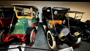 Iepazīstam ASV Nacionālais automobiļu muzeja eksponātus no Viljama F. Hara kolekcijas Nevadas štatā. Foto: Jānis Putniņš 22