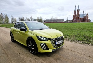 Ar jauno un ekonomisko «Peugeot 208 1.2 Hybrid» apceļojam Latgali un Sēliju. Sadarbībā ar Autobassadone.lv 8