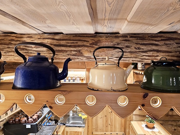 Travelnews.lv sadarbībā ar ALTA izbauda setu kulināro mantojumu Igaunijas tējas mājā «Seto Tsäimaja» 352260