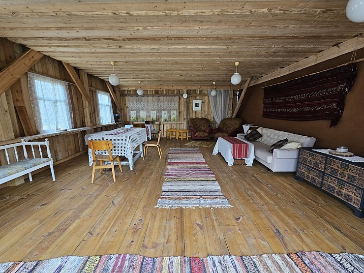 Travelnews.lv sadarbībā ar ALTA apmeklē setu kultūrtelpas lauku viesu māju «Kriisa talo Setomaal» 352506