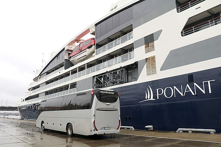 Ar luksus kruīza kuģi «Ponant Le Bellot» Rīga atklāj jauno pasažieru kuģošanas sezonu 2024 353211