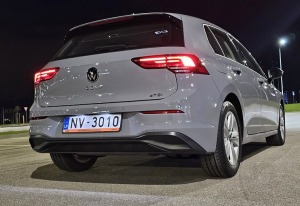 Travelnews.lv sadarbībā ar «Sixt Latvija» ceļo jaunā «VW Golf VIII 1.5 eTSI» 33