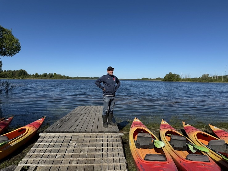 Višķos pulcējas uz ilggadējo Augšdaugavas novada tūrisma triatlonu. Foto: visitdaugavpils.lv 353680