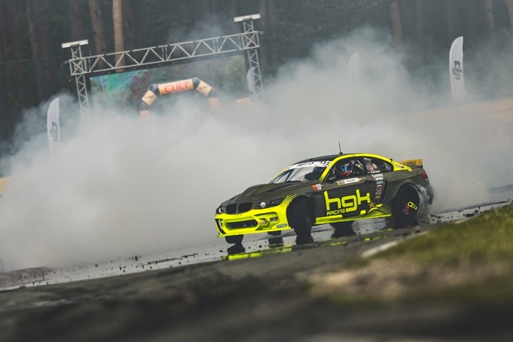 Latvijas drifta sezona šogad tika atklāta ar divu dienu sacensībām Biķerniekos. Foto: Elīne Berķe Bluša 354221