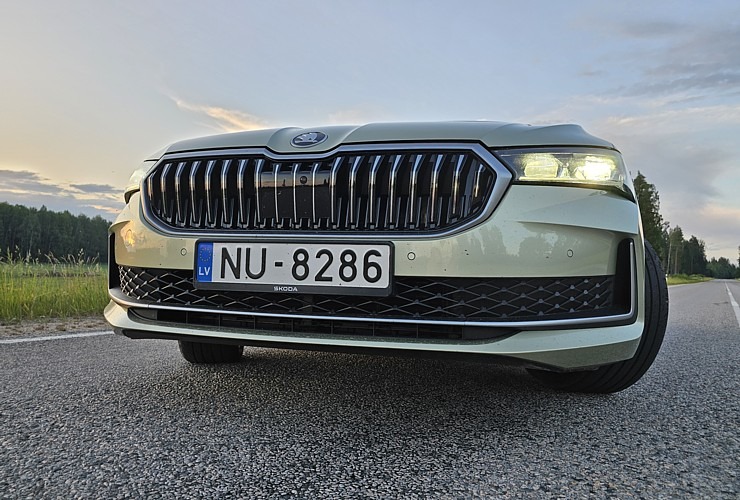 Travelnews.lv apceļo Latviju ar jauno un 150 zirgspēku jaudīgo «Škoda Superb Combi L&K» 354969