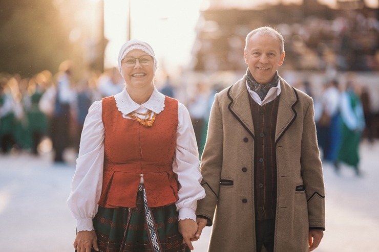 Lietuvas dziesmu un deju svētki svin savu 100. dzimšanas dienu. Foto: Govilnius.lt 356521