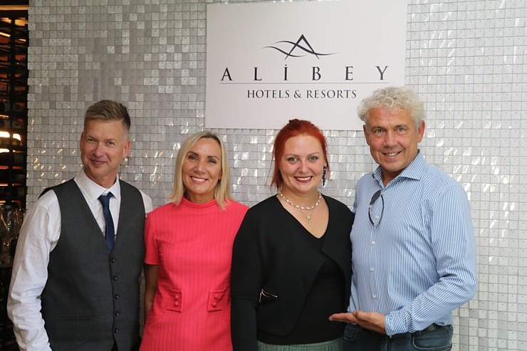 «Coral Travel Latvia» ar Turcijas «Alibey Hotels & Resorts» ļauj izgaršot ceļojumu konsultantiem burvīgas «Michelin» vakariņas 356588