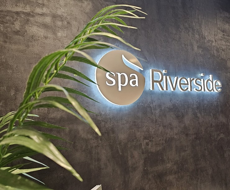 Iepazīstam Vecrīgas 5 zvaigžņu viesnīcas «Wellton Riverside SPA Hotel» piedāvājumu kopā ar ceļojumu konsultantiem 356987
