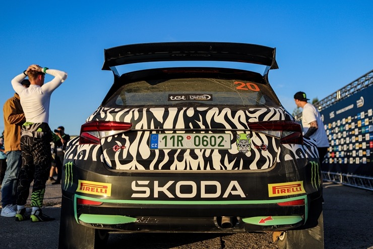 Piedāvājam spilgtākos foto mirkļus no FIA pasaules rallija čempionāta (WRC) debijas Latvijā. Foto: Gatis Smudzis 357043