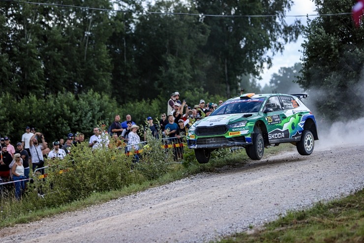 Piedāvājam spilgtākos foto mirkļus no FIA pasaules rallija čempionāta (WRC) debijas Latvijā. Foto: Gatis Smudzis 357077