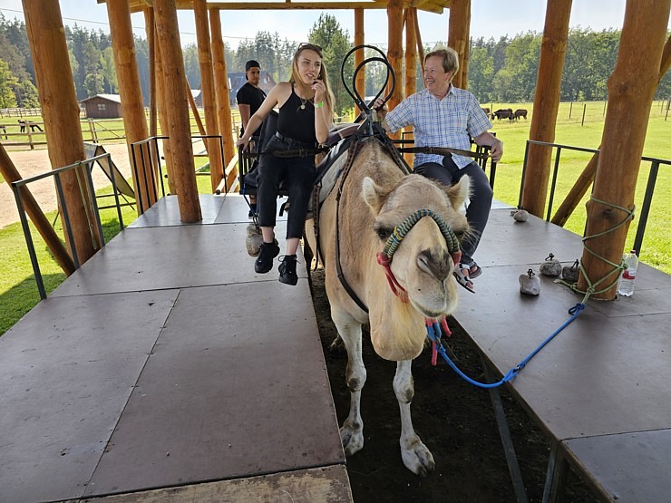 Travelnews.lv apmeklē «Rakšu» brīvdabas ZOO Cēsu novadā 358573