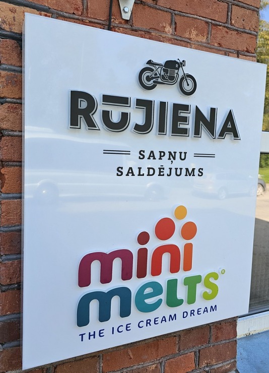 «Rūjienas Saldējums» degustācija Valmieras novadā dara cilvēkus laimīgus 358667