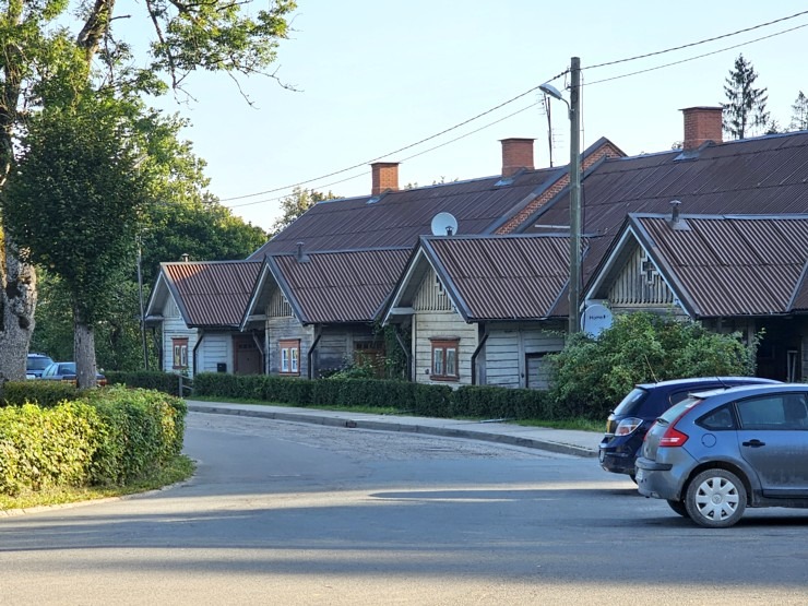 Apmeklējam vēsturiskās Līgatnes papīrfabrikas celtnes, kas ir unikāls industriālā tūrisma objekts 359017