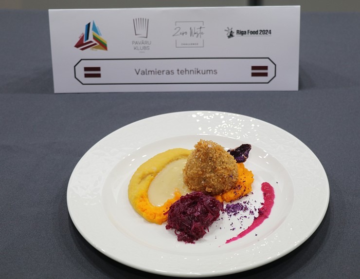 Palūkojam saldumu konkursu ar skaistākajām tortēm no pārtikas izstādes «Riga Food 2024» 359600