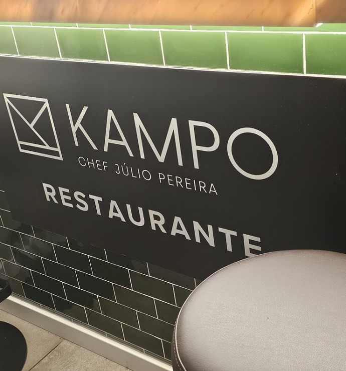 Lai iepazītu Madeiras tradicionālās garšas mūsdienu versijā, tad jāapmeklē Funšalas restorānu «Kampo». Sadarbībā ar «airBaltic» 361676