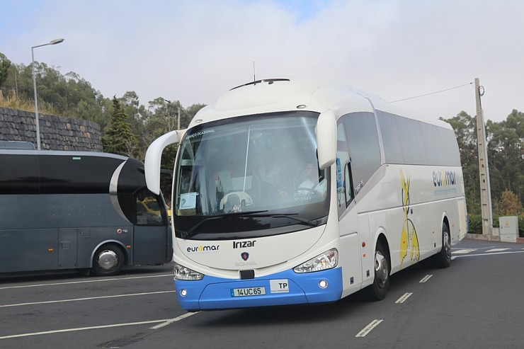 Madeiras iedzīvotāji dod priekšroku mazām franču automašīnām un lepni brauc ar vecākiem Mercedes spēkratiem. Sadarbībā ar «airBaltic» 362210