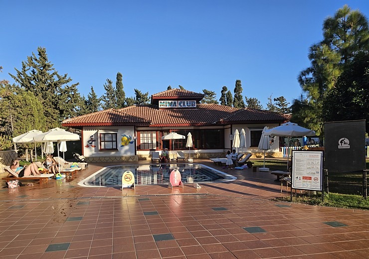 Turcijas viesnīca «Ali Bey Club Park Manavgat» piedāvā dažādas ūdens temperatūras baseinus 362909