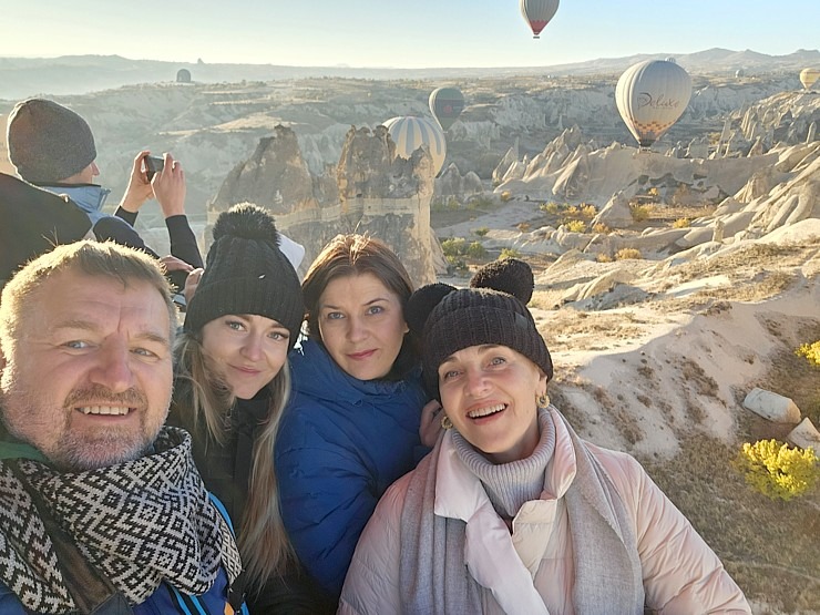 Sadarbībā ar «Turkish Airlines» izbaudām Kapadokijas gaisa balonu lidojumu ar saullēktu 363692