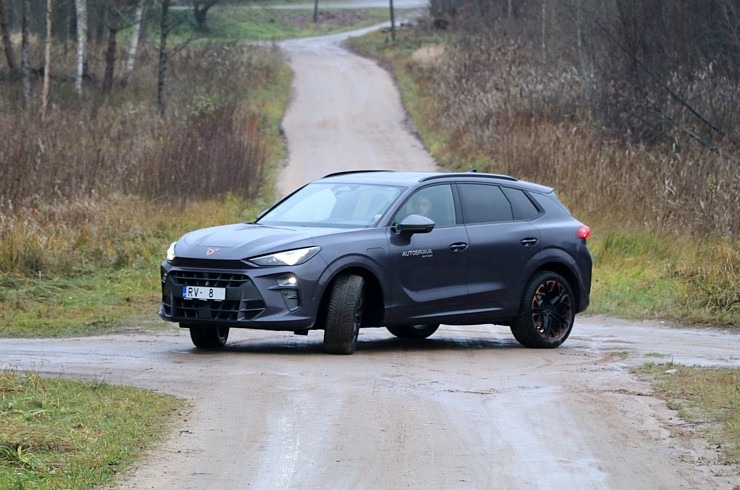 Patriotu nedēļā sadarbībā ar «Autobrava» ceļojam ar jauno «CUPRA Terramar 1.5 e-HYBRID VZ DSG» 363784