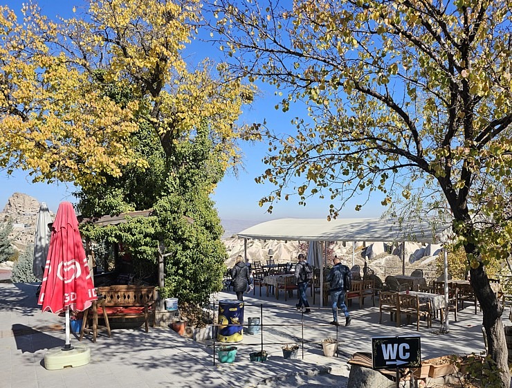 Sadarbībā ar «Turkish Airlines» izbaudām turku kafiju ar panorāmas skatu uz Baložu ieleju Kapadokijā 363835