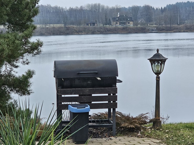 Iepazīstam Ogres novada viesmīlīgu brīvdienu māju kompleksu «Akmeni Nature Resort» 365629