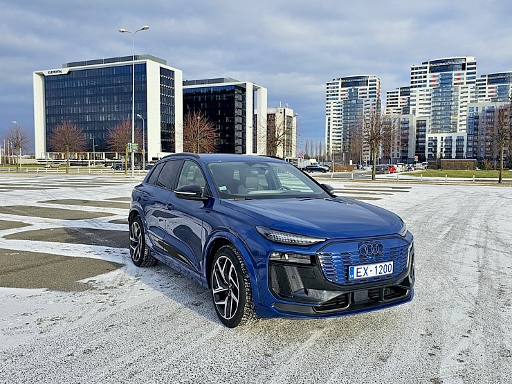 Ar 387 zirgspēku jaudīgo «Audi Q6 SUV e-tron» apceļojam Latviju 367752