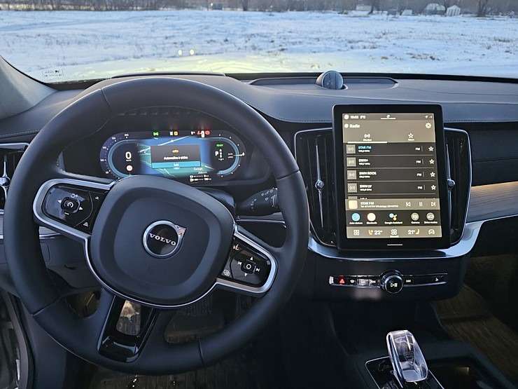 Apceļojam Latviju ar 455 zirgspēku jaudīgo Volvo XC90 Plug-in sadarbībā ar «Volvo Mūsa Motors Rīga» 368141
