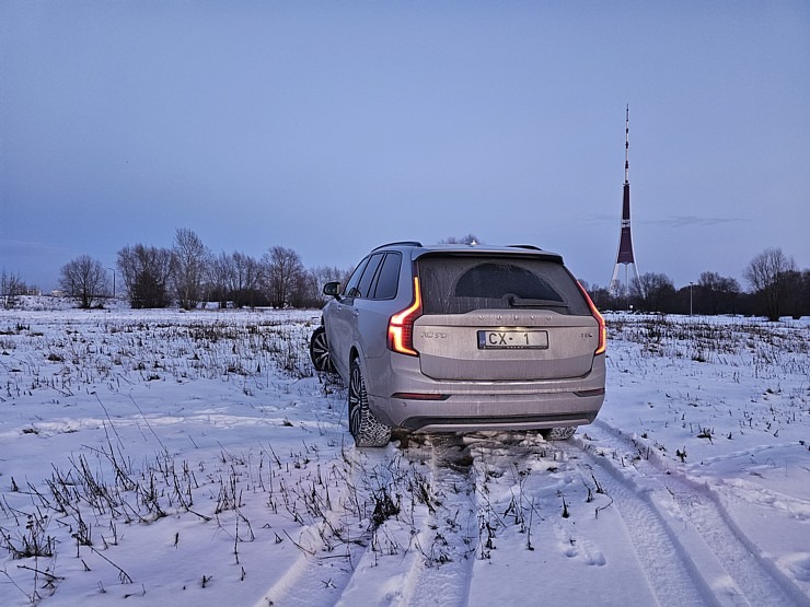 Apceļojam Latviju ar 455 zirgspēku jaudīgo Volvo XC90 Plug-in sadarbībā ar «Volvo Mūsa Motors Rīga» 368151