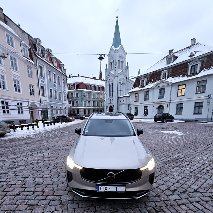 Apceļojam Latviju ar 455 zirgspēku jaudīgo Volvo XC90 Plug-in sadarbībā ar «Volvo Mūsa Motors Rīga» 368131