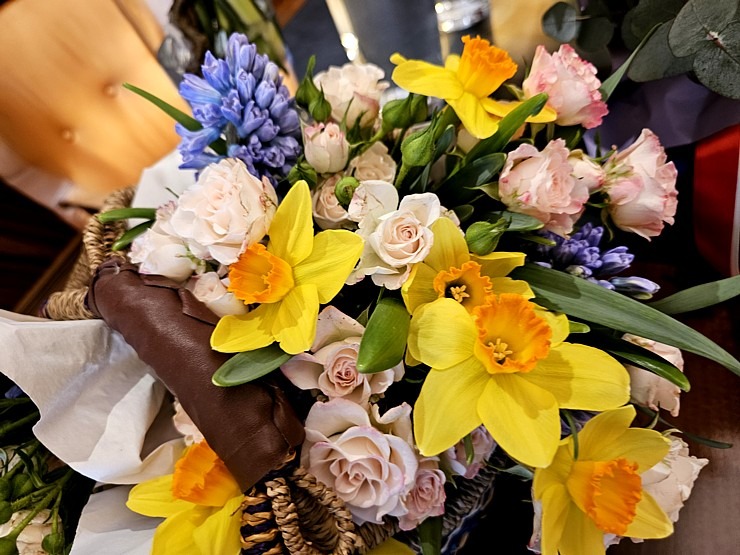 Vecrīgas viesnīcā «Grand Hotel Kempinski Riga« atklāj mākslinieces Ilzes Laizānes izstādi «Amore Art & Fashion» 369665