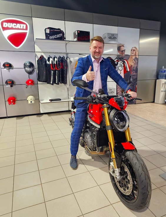 Rīgā atklāts jaunais DUCATI motosalons AUTOBRAVA Motors dīlercentrā 369837