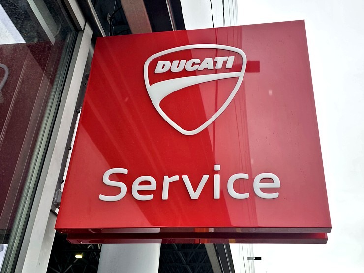 Rīgā atklāts jaunais DUCATI motosalons AUTOBRAVA Motors dīlercentrā 369830