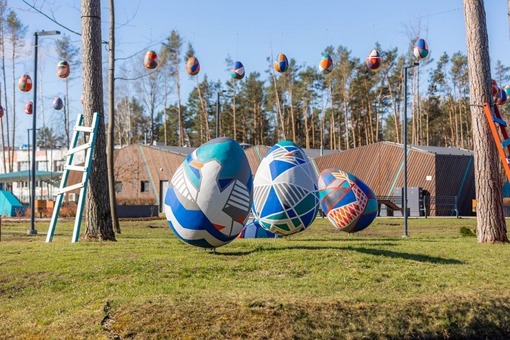 Jūrmala krāšņojas Lieldienu rotās 369975
