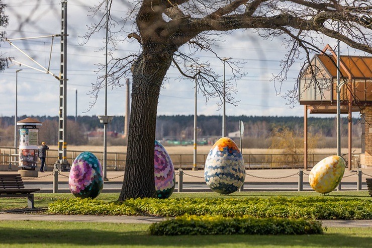 Jūrmala krāšņojas Lieldienu rotās 369968