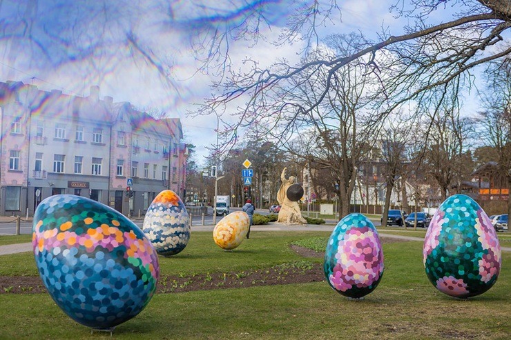 Jūrmala krāšņojas Lieldienu rotās 369970