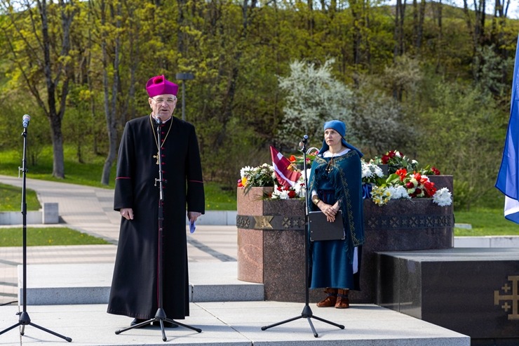 Rēzeknē svinīgi un valstiski atzīmē Latgales dienu 27.aprīlī. Foto: Ņina Ivanova 370583