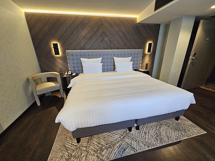 Travelnews.lv iepazīst Vecrīgas viesnīcas «Pullman Riga Old Town» jaunos numurus 370630