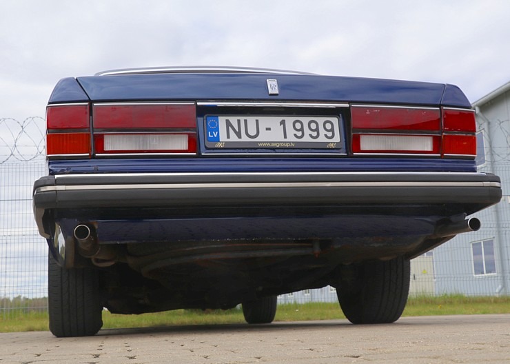 Latvijas transfēru kompānija «Ax Group» piedāvā izbraucienus un ceļojumus ar «Rolls-Royce» un šoferi Latvijas transfēru kompānija «Ax Group» piedāvā izbraucienus un ceļojumus ar «Rolls-Royce» un šoferi 371101