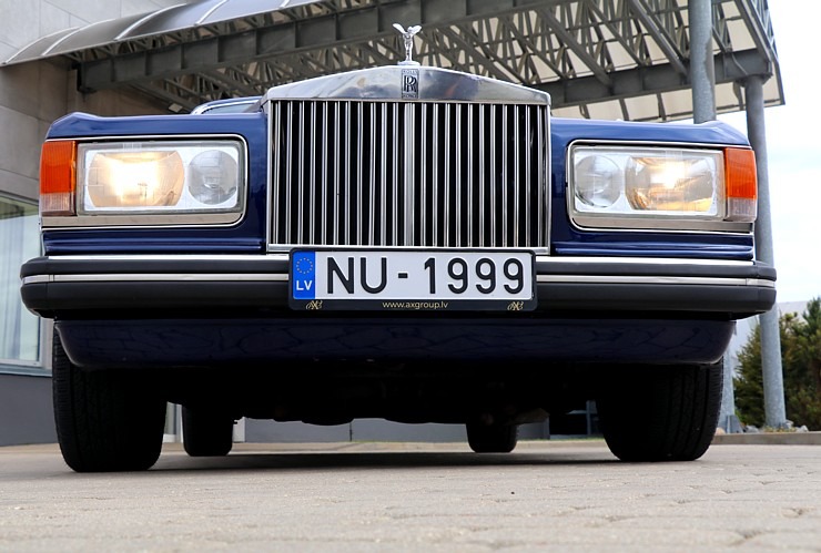 Latvijas transfēru kompānija «Ax Group» piedāvā izbraucienus un ceļojumus ar «Rolls-Royce» un šoferi Latvijas transfēru kompānija «Ax Group» piedāvā izbraucienus un ceļojumus ar «Rolls-Royce» un šoferi 371087