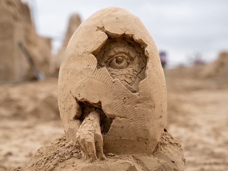 19. Starptautiskā smilšu skulptūru festivāls “Sand Signs 2025” pulcēja 17 meistarus no 11 valstīm. Foto: Raina Šmelde 371284