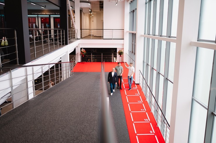 Daži fotomirkļi no jaunā sporta kluba «MyFitness Pļavnieki» biznesa centrā «MARS». Foto: Edijs Elksnis 371421