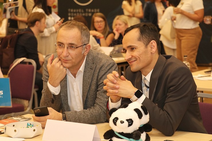 Latvijas tūrisma firmas satiekas kontaktbiržā «TTR Baltic 2025», «Radisson Blu Latvija Conference & Spa Hotel» 371530