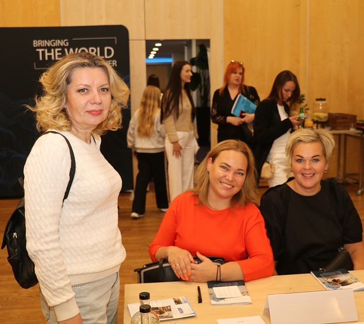 Latvijas tūrisma firmas satiekas kontaktbiržā «TTR Baltic 2025», «Radisson Blu Latvija Conference & Spa Hotel» 371527