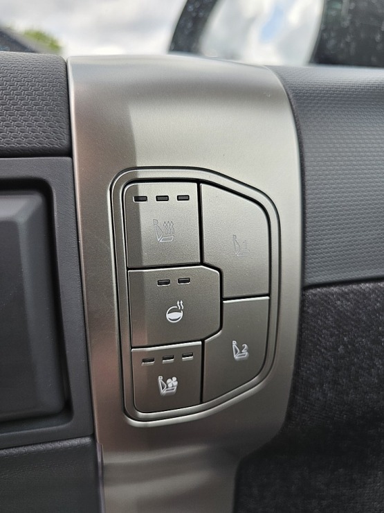 Travelnews.lv ceļo kopā ar «Gada auto» jaunajiem spēkratu pretendentiem 372181