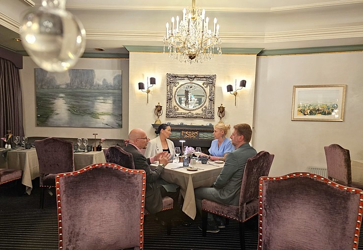 Vecrīgas Michelin saraksta viesnīcas «Grand Palace Hotel» restorāns «Seasons» piedāvā jaunu un izsmalcinātu ēdienkarti 373065