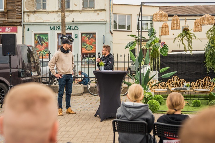 Ar pasākumu Pētertirgū Liepājā atklāj restaurācijas meistarklašu un sarunu ciklu 373282
