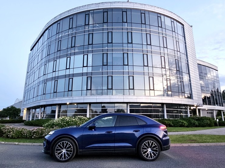 Sadarbībā ar auto nomu «SIXT Latvija» un «Porsche Macan 4» apceļojam Latviju 373397