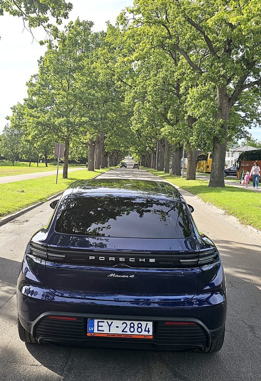 Kad ceļš ir galamērķis — Latvija ar «SIXT Latvija» un «Porsche Macan 4» 373557
